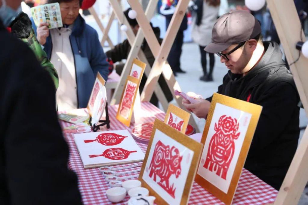 当文创集市点亮百年酱园，这样的鼎丰你爱了吗？