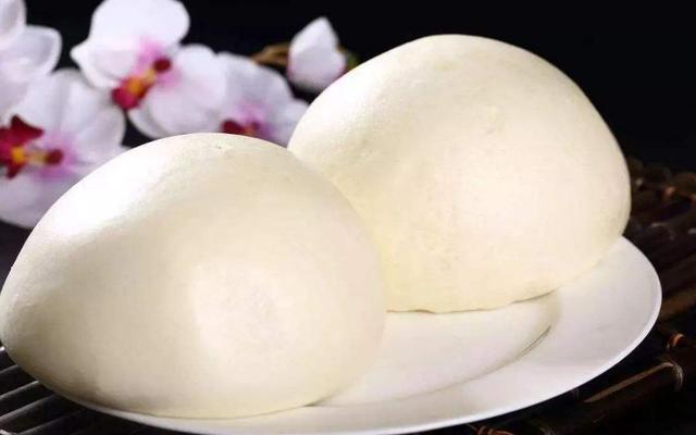 馒头|常吃馒头会升高血糖?医生提醒:血糖高的人,这2物尽量别吃了