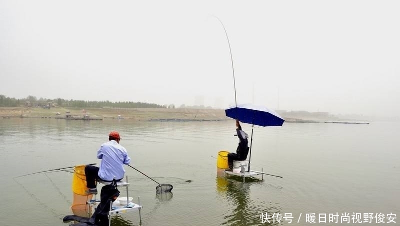 吃透|湖库的黄金钓点怎么找，这两句话吃透了，就一点也不难