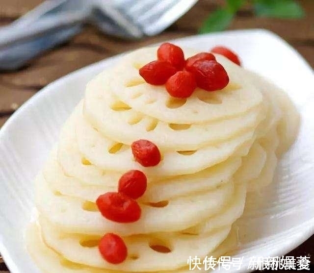 纯净水|几道菜一定要做给孩子吃,蒸一蒸就上桌,清热去冬燥,学习更专心