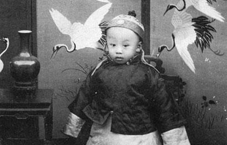 理发|溥仪出狱后第一次去理发，问了理发师个啥问题，把大家逗乐了？