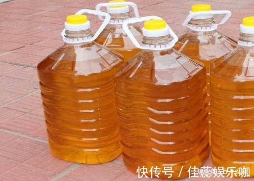 糖友们|4种油是糖尿病的“催化剂”,容易升高血糖,最好“拒之门外”!