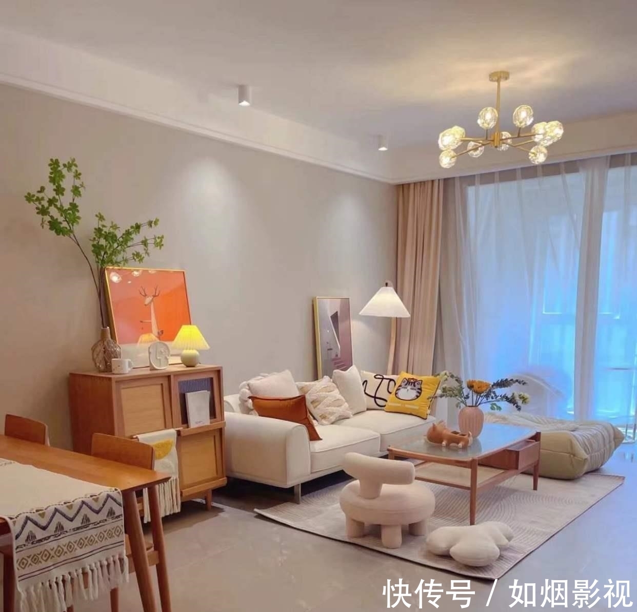 玻璃|江苏30岁独居女主,拒绝“过度装修”,网友:你可以搬出去住吗