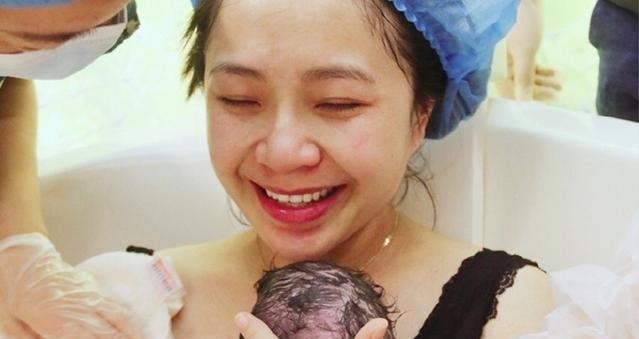 告诉我|7.2斤男宝宝出生了,分享我在水中分娩的特殊经历!