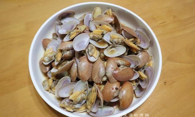 晚餐|晒晒出差回来给家人做的晚餐,营养家常,花钱不多,家人吃得开心