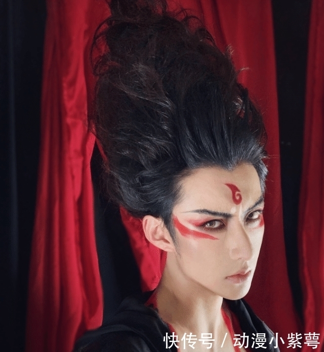 哪吒|哪吒之魔童降世:躲过了哪吒的cos,逃过了敖丙cos,看到太乙沦陷