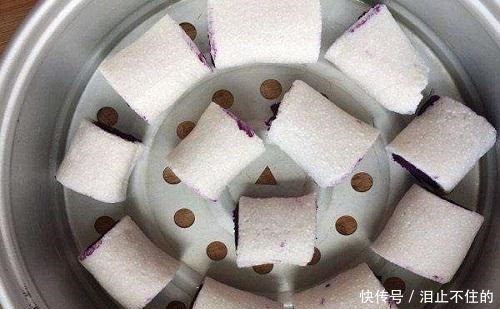 高颜值甜点“水晶糕”,无需烤箱一口锅就搞定,新手也能一次成功