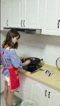 |搞笑GIF趣图：说真的，我活得竟不如这些鸭子自在