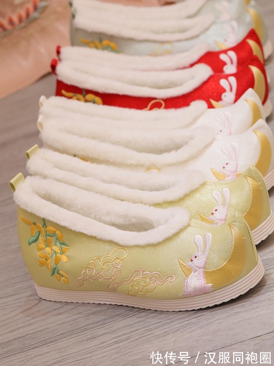 雪地靴 堪比四大爷送给嬛嬛的汉服鞋子,我最喜欢最后一双!!!