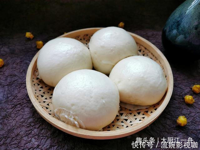 吃不完|吃不完的馒头别再直接放冰箱了,教你正确做法,放半个月照样松软