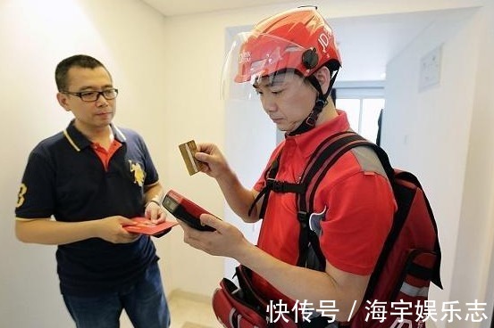 快递员|京东001号快递员已确认，刘强东给他一个“特权”，网友羡慕不