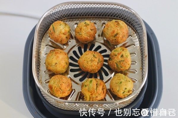 肉丸|炸丸子不用油,照样外酥里嫩,这样做的天天吃都不怕