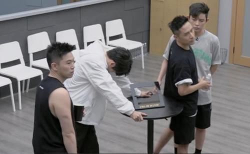 欧阳靖|《哥哥》小心思可不少，陈辉欧阳靖有担当，麦亨利哭泣戏太多