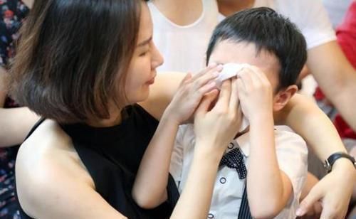 姥姥|李玫瑾:当孩子开始顶嘴,家长多说3句话,孩子将来会感激你