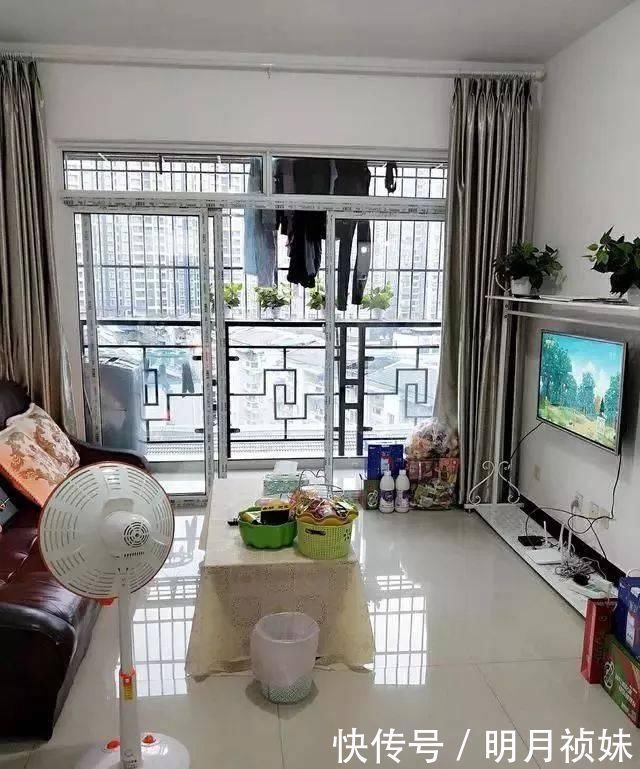 衣柜|入住三年的房子,每天收拾干净,如今依然很漂亮,鼓起勇气晒晒