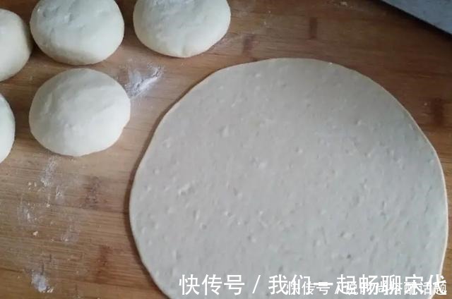 无需抹油，自己能鼓起来的饼，太好吃了，我已经做许多次了