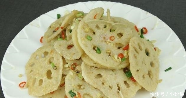 舍得|莲藕焯水就发黑?那就加点''它'',色泽白净让你不舍得下嘴