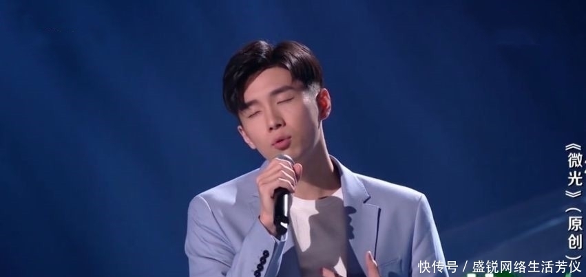 李健 李健的一句话已经证明单依纯夺不了冠,真正的总冠军十有八九是他