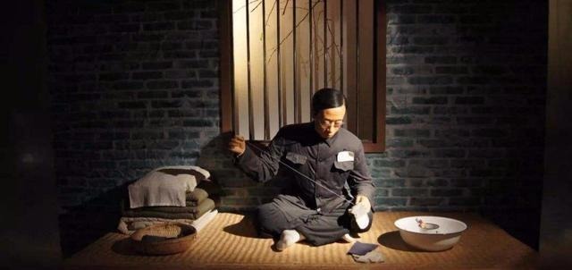 上填|溥仪的文化程度到底有多高户口上填初中,实际水平高到让人吃惊