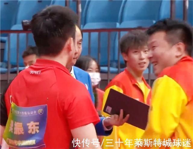 更上一层楼|国乒世界冠又输了!单打一轮游+混双无缘决赛,培养4年还是没起色