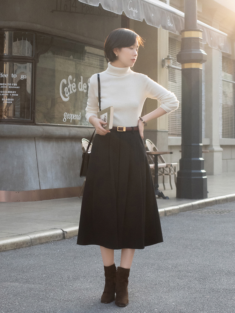 时髦|冬天的“毛衣”该怎么穿?建议搭配半身裙,让你温柔时髦有女人味