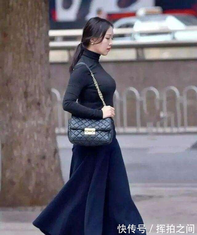 色彩 精致漂亮的瑜伽裤装扮更加容易搭配，展示傲娇的体态，潇洒自如！