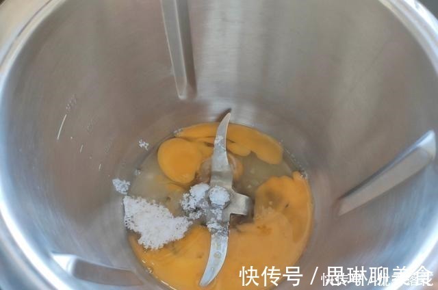 厨师机|自制老式脆皮蛋糕,无需一滴水,学会不用买着吃,健康又放心