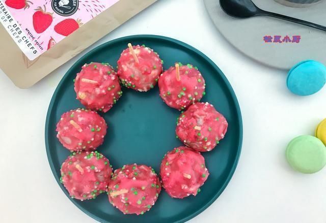 好吃|家有剩余的巧克力吗给孩子做个漂亮的巧克力奶球吧,简单好吃