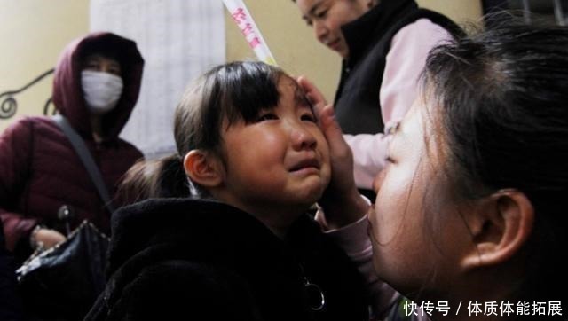 家长|孩子烫伤后最佳救治时间只有90秒,第一步该做啥很多家长都做错!