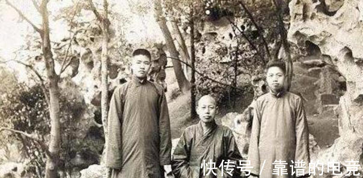 敬佩|徐悲鸿看望弘一法师时花豹突然闯入,弘一淡定面对引徐悲鸿赞叹