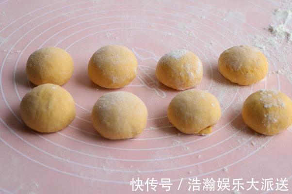 蒸好|早餐别总吃油条,试试更好吃的南瓜甜甜圈,非油炸更健康