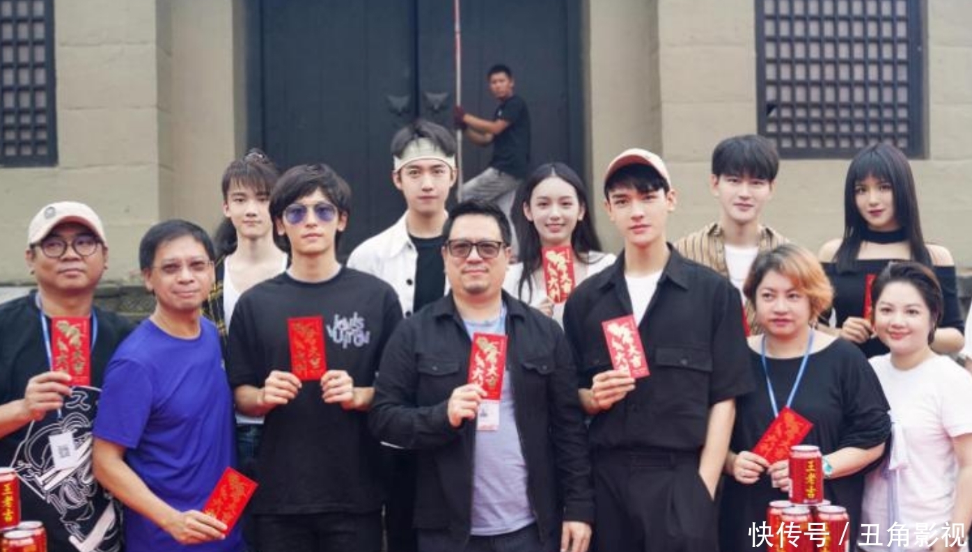 张哲瀚龚俊最后一次向观众告别,内娱最体面地告别了,好舍不得啊