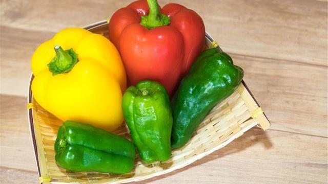 早餐喜欢吃鸡蛋的人,这4点早知早受益,吃错了反而是养病