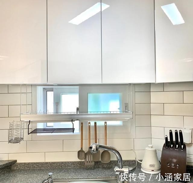 窗帘|新家好不好看，一半靠软装，59㎡精致宽敞夫妻俩谁也不嫌小！