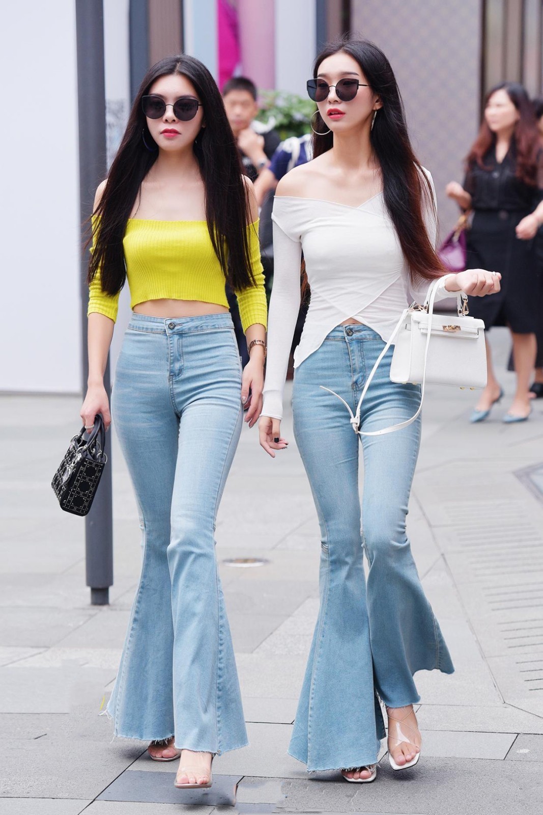 时髦|今秋流行的“喇叭裤”怎么选? 时髦姐姐教你, 美出新高度!