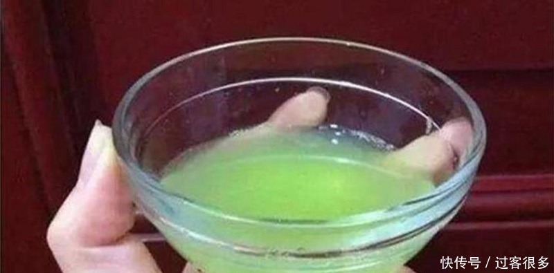 搅拌均匀|脸上皱纹越长越多教你一个好方法,皮肤光滑有弹性,省钱还管用