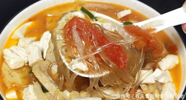 这汤春天喝正合适,酸爽开胃,营养足,滋味鲜,上桌全家人都爱喝