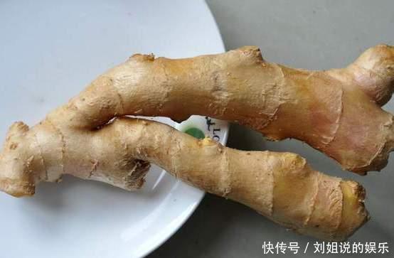 保存生姜很简单,记住别放冰箱,教你2个小妙招,不干瘪不发芽