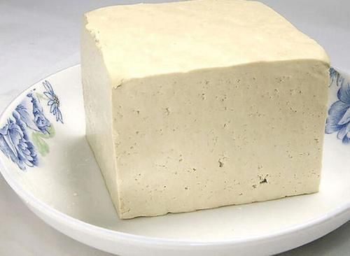 豆腐|糖尿病得人能吃豆腐?医生:秋季要保护胰岛,尽量避开“2白”!