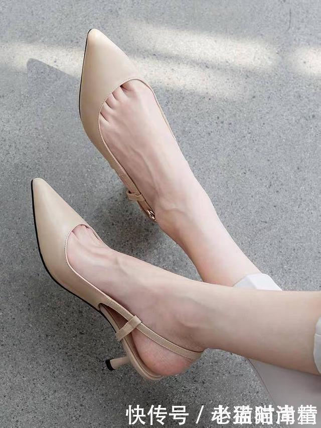 玩转足尖时尚必备高跟，让你足够美丽，百搭时尚显气质