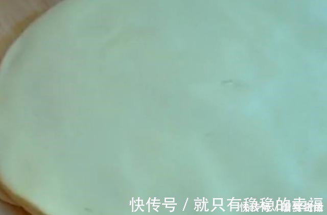 春饼|两分钟教会你做春饼，薄如蝉翼，厨房小白也能轻松搞定，值得收藏