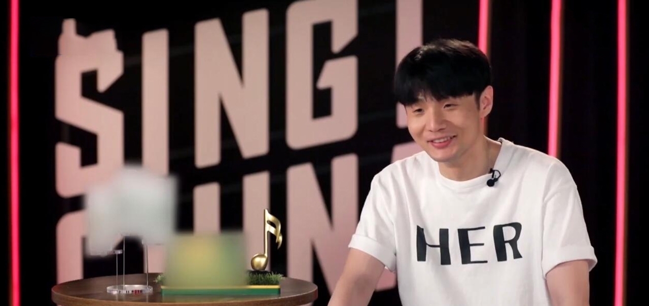 李荣浩又出名了!不仅输了比赛,还酿出了《好声音》最大“事故”