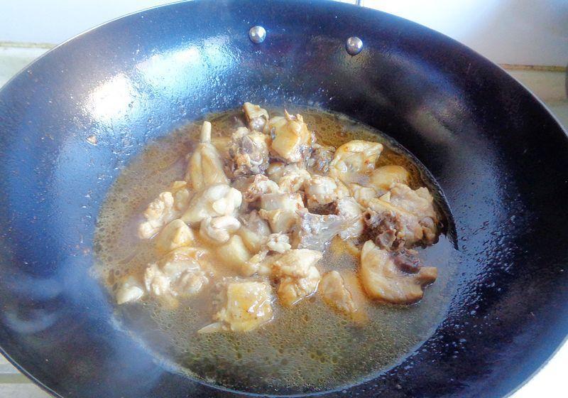 看我家周末午餐吃的啥?照烧鸡配卤藕,美味又好吃