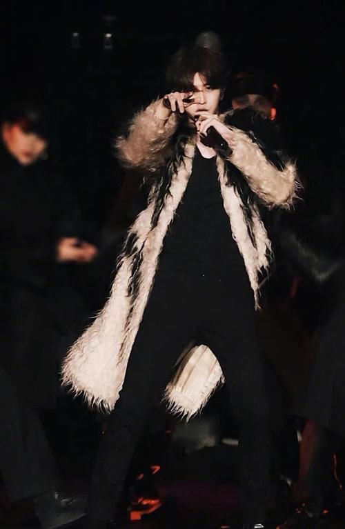  大比拼|双十一卫视晚会收视率大比拼，这家卫视众星云集，收视率唯一破2