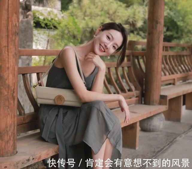 精致|想要成为精致的女人,就要学会打扮自己,优雅穿搭很加分