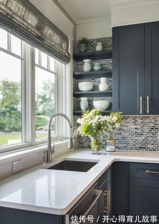 为了解决沥水的问题，摸索了6招，水槽边上走一圈，台面清爽不少