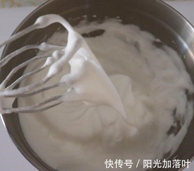 解馋|淡奶油小蛋糕这样做好看好吃又解馋,孩子天天吃不够!