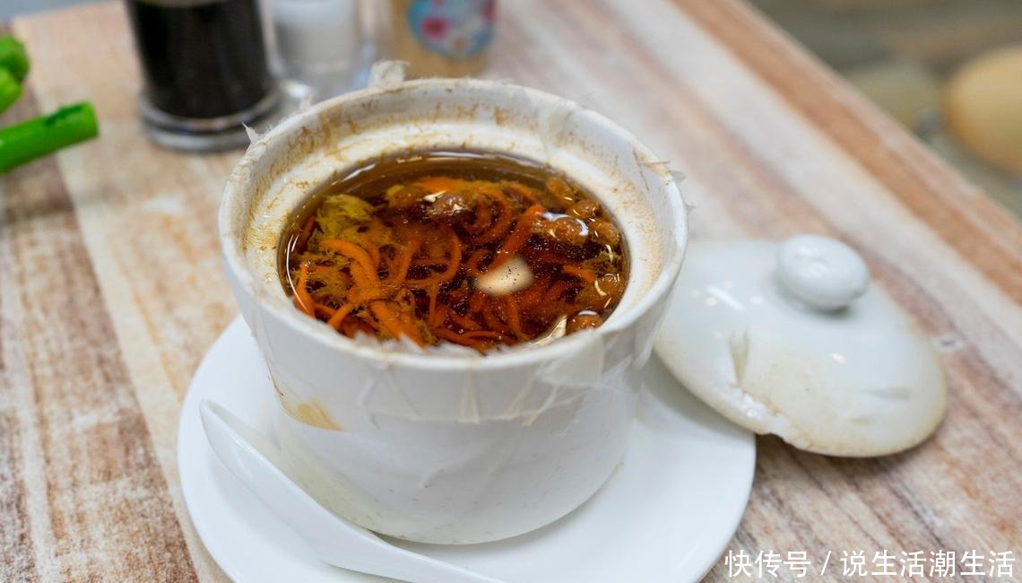 养生|虫草花炖鸡汤,增强抵抗力的养生膳食,适合全家人喝的美味营养汤