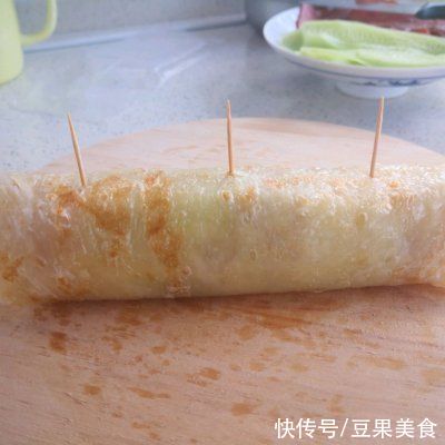 黄瓜|#不容错过的鲜美滋味#培根芝士手抓饼