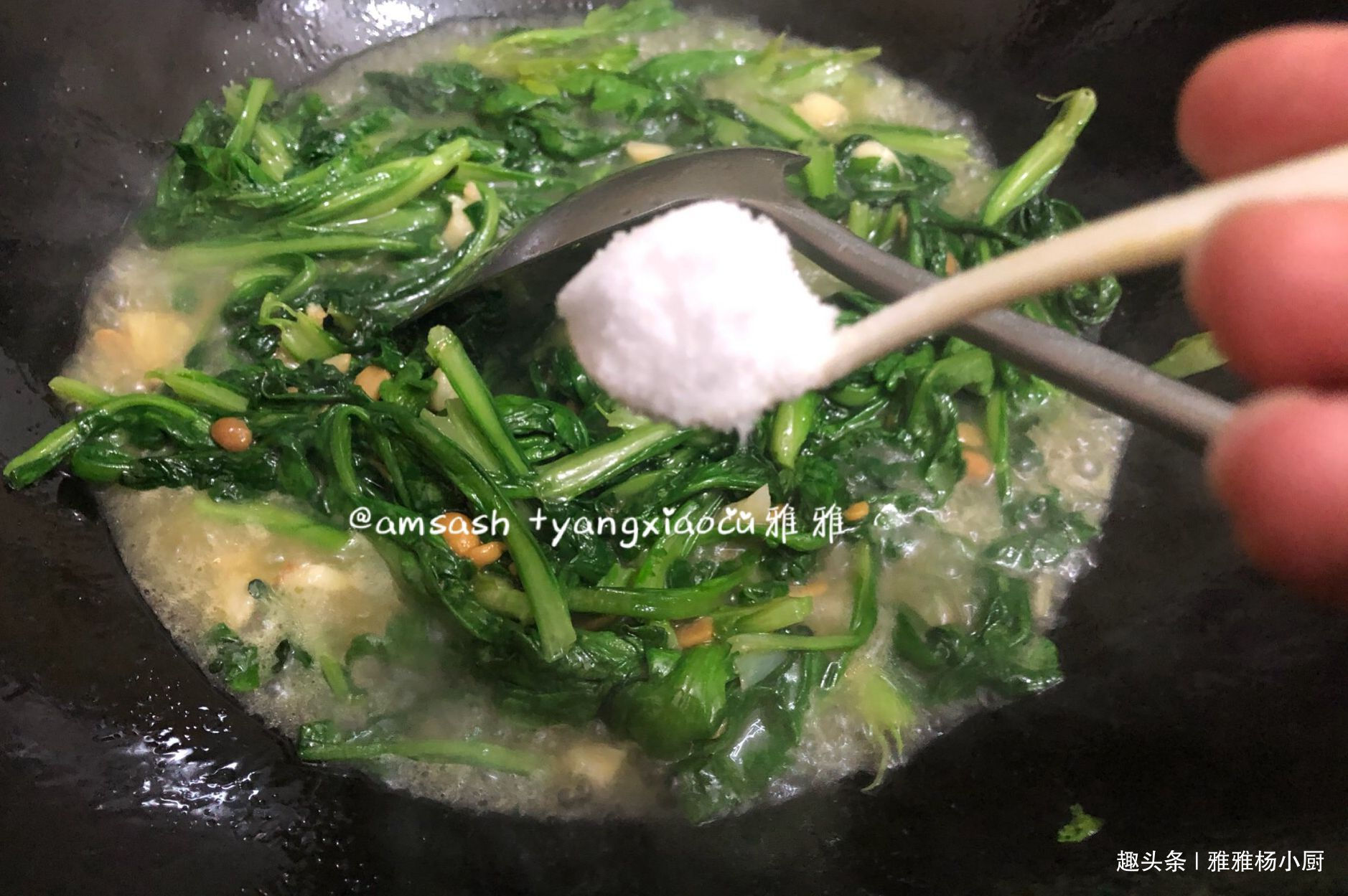 此菜很多人不认识,冬天干燥要常吃,嗓子舒服,比喝凉茶还管用